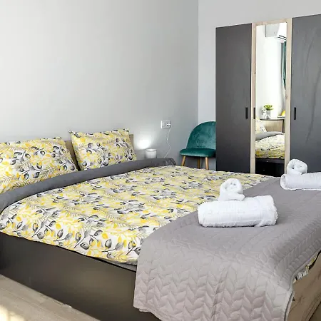 Stylish 2br With Underground Parking, By Flat Manаger Appartement *