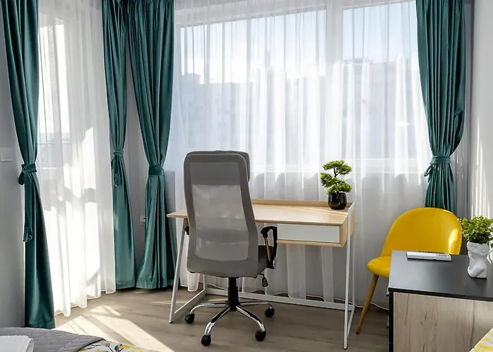 Stylish 2br With Underground Parking, By Flat Manаger