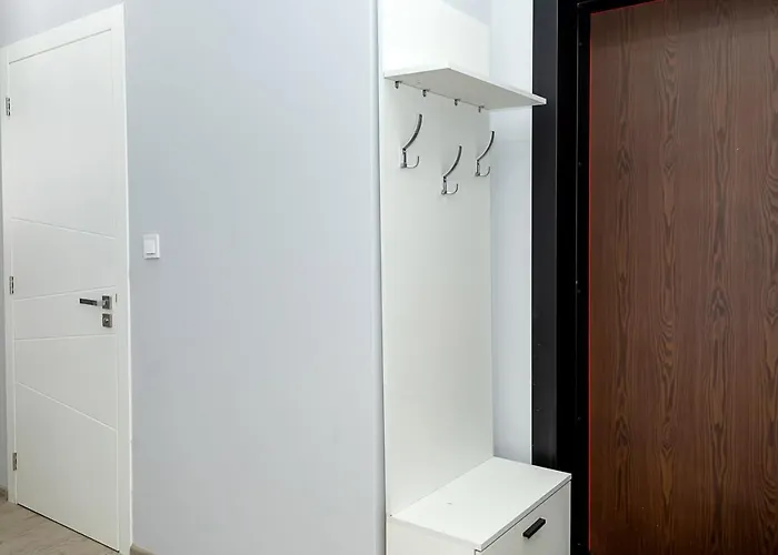 Stylish 2br With Underground Parking, By Flat Manаger شقة *